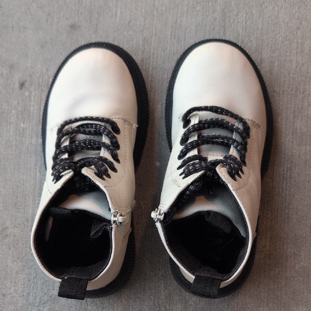 Zara Kids Chunky Lace-up Boots - Picture 2 of 6